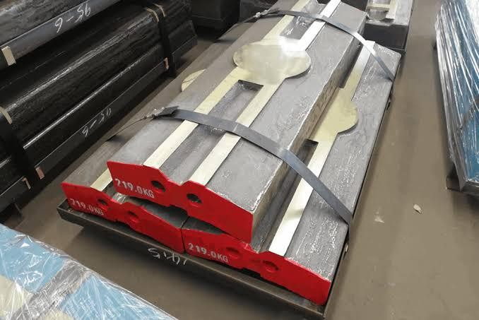 Mobil Konkasör 19 - 21 Manganlı palet bıçakları - DRG Makina