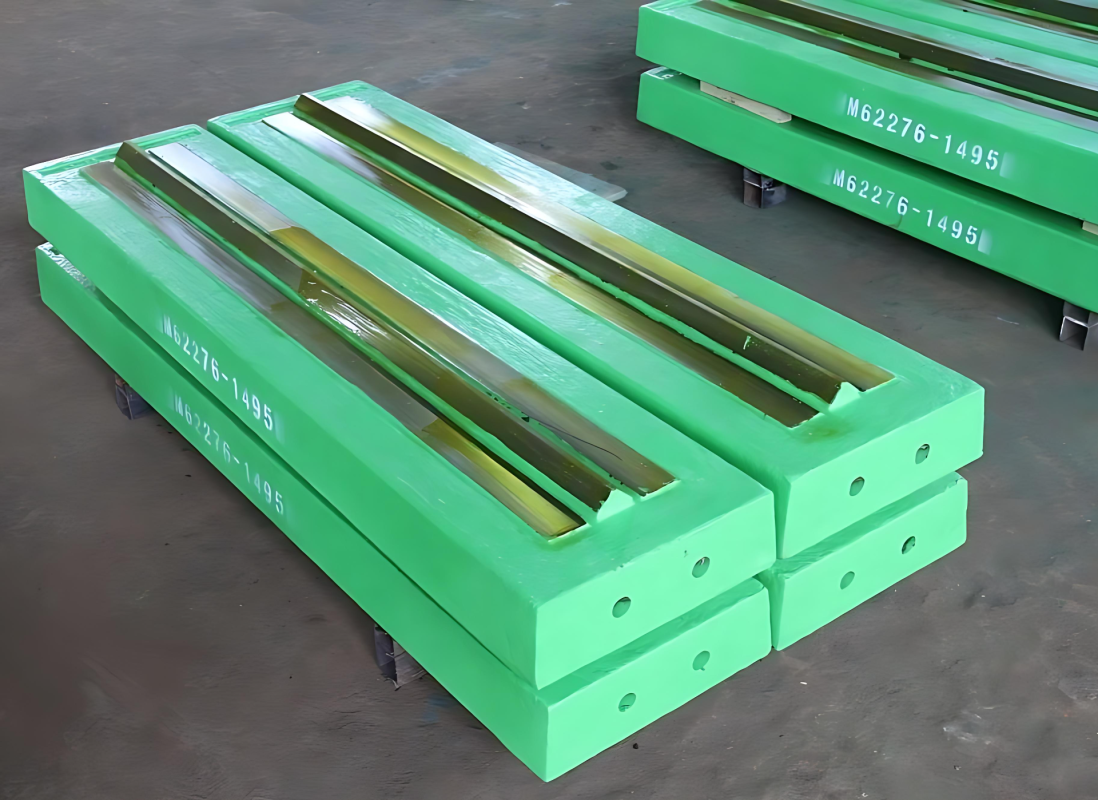 Satılık Metso 12 13 Döküm Paletleri Stok'dan,